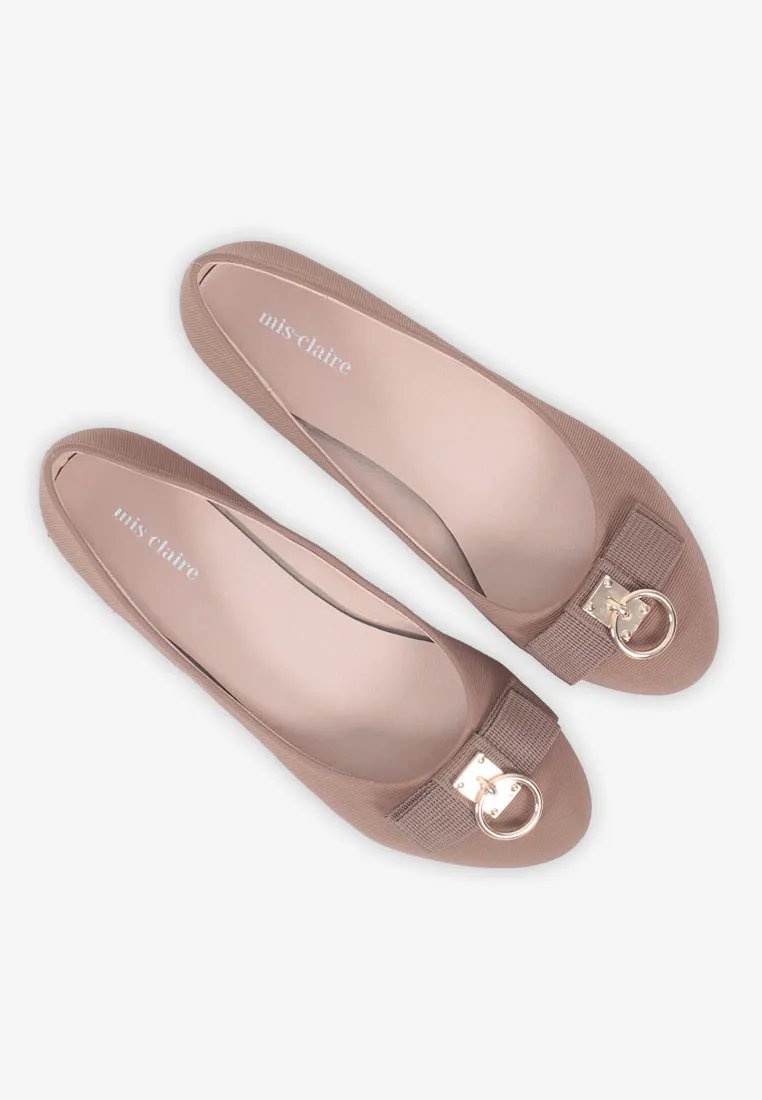 Ballerina Gold Charm Classic Flats - Brown