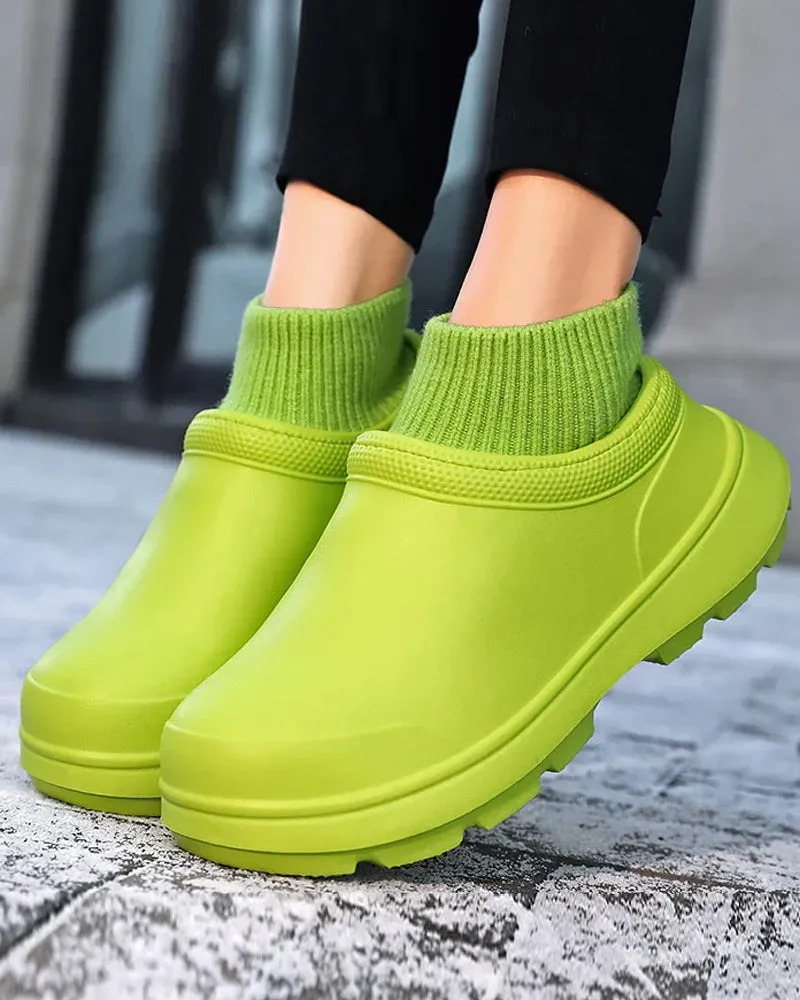 Warm waterproof solid color sneakers