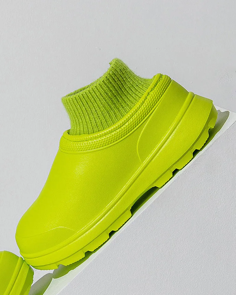 Warm waterproof solid color sneakers